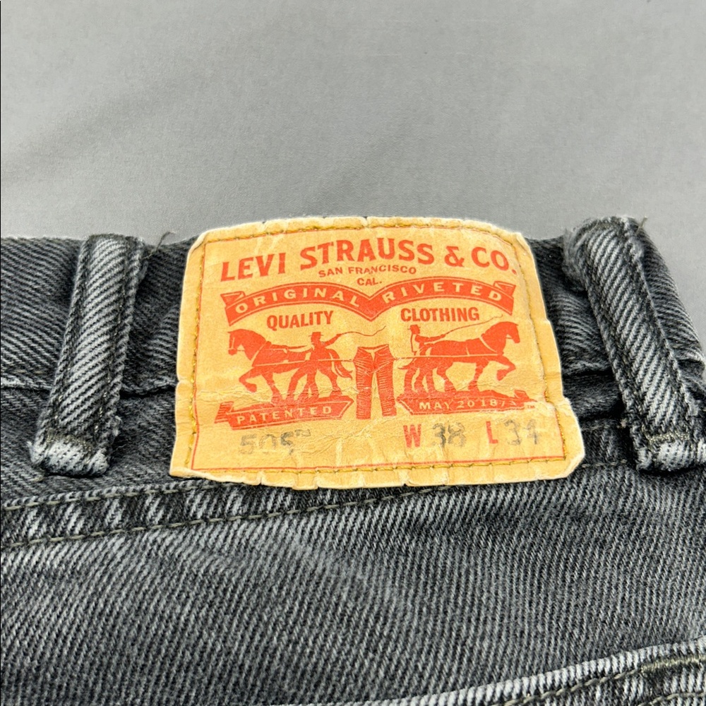 Levi's 505 Mens Regular Fit Straight Leg Jeans Faded Black Denim W38 L34 - Picture 3 of 7